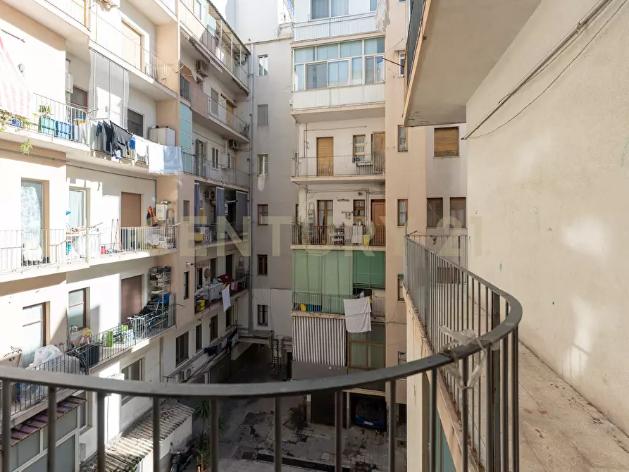 Immagine 45 di Quadrilocale in vendita  in via sant angelo fulci 44 a Catania