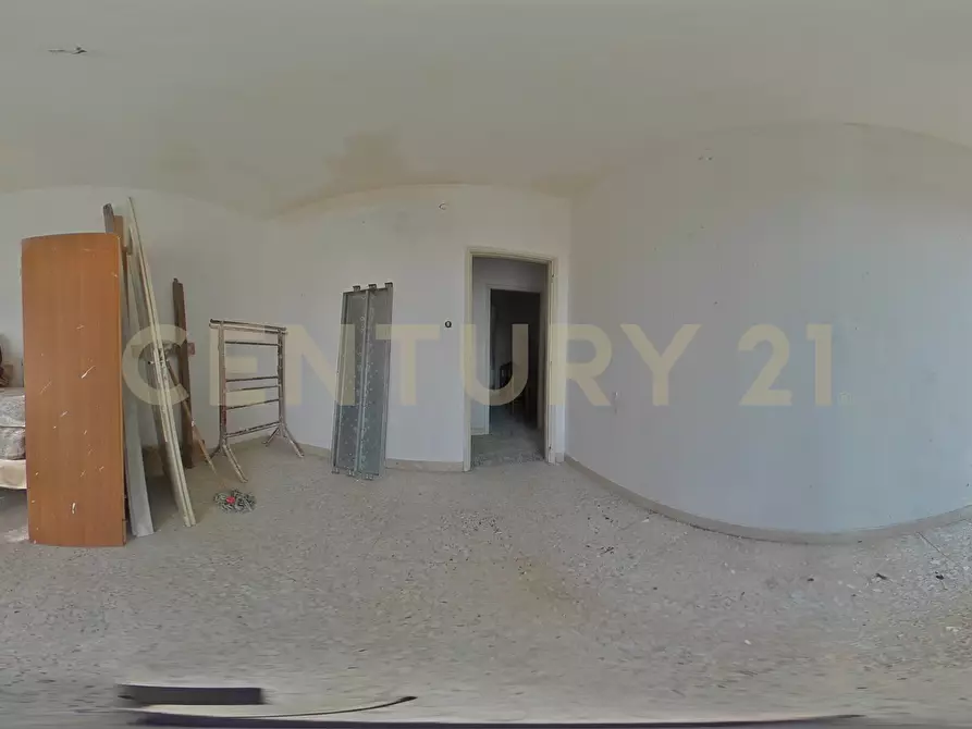 Immagine 75 di Pentalocale in vendita  in Piazza Spedini 8 a Catania