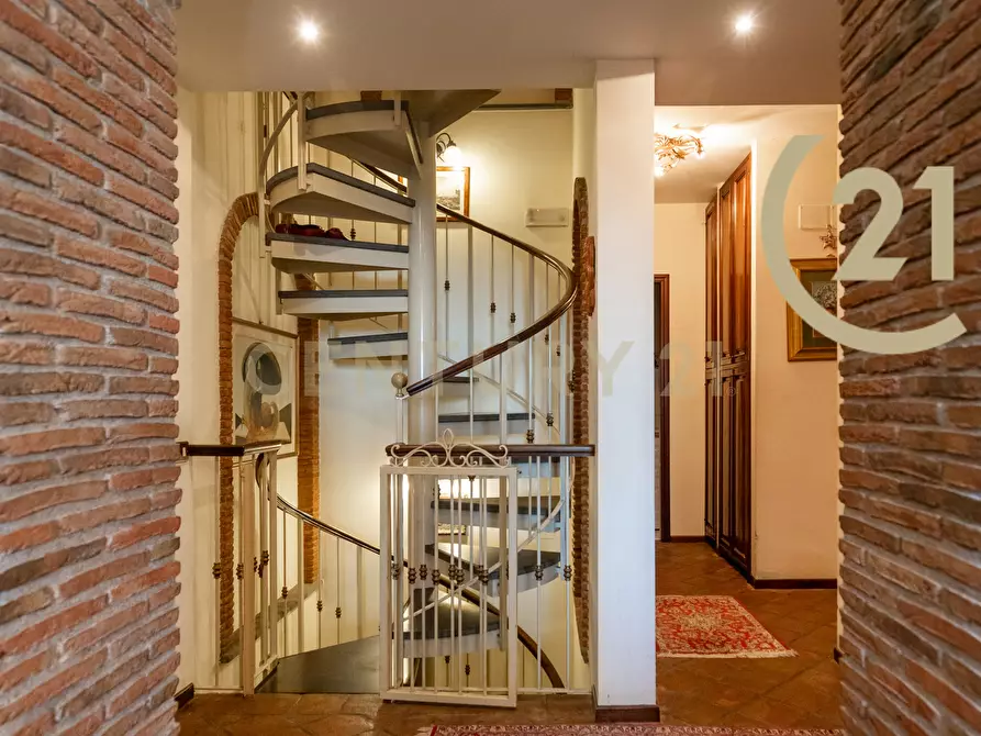 Immagine 35 di Terratetto in vendita  in Via San Gregorio 114 a Aci Castello