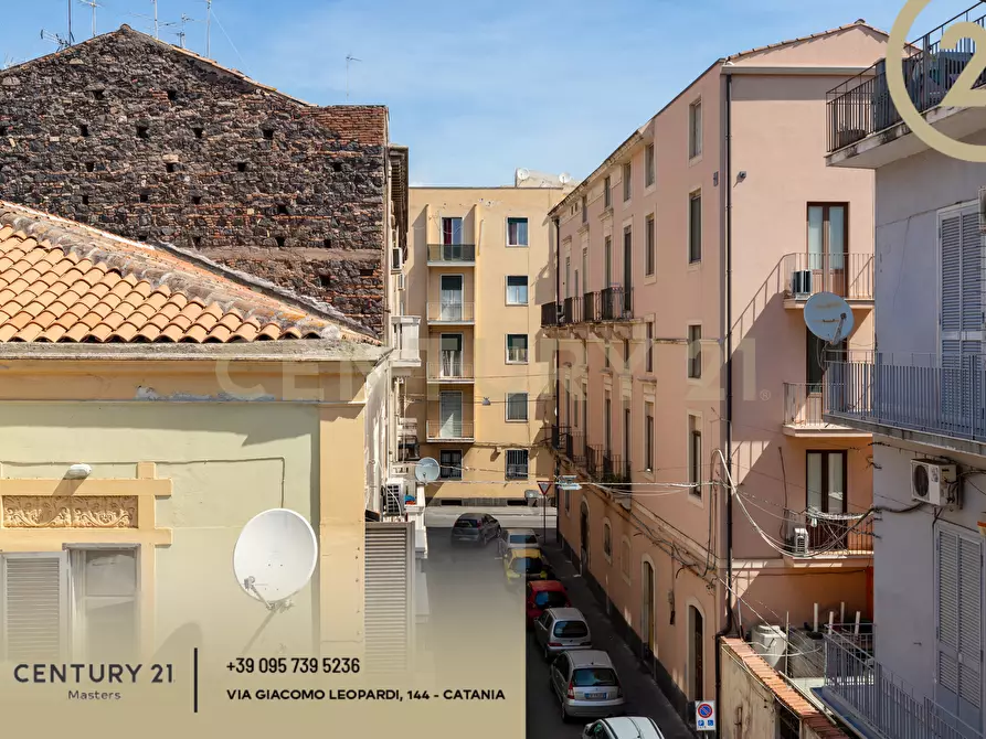 Immagine 39 di Quadrilocale in vendita  in Via F. Bianco 2 a Catania