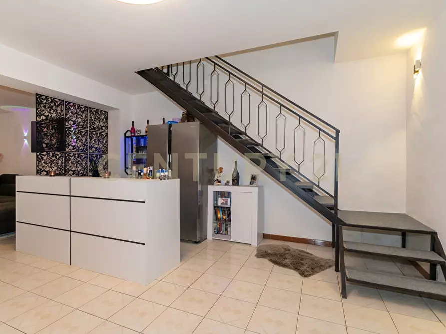 Immagine 17 di Porzione di casa in vendita  in Via XXXI Maggio 34 a Catania