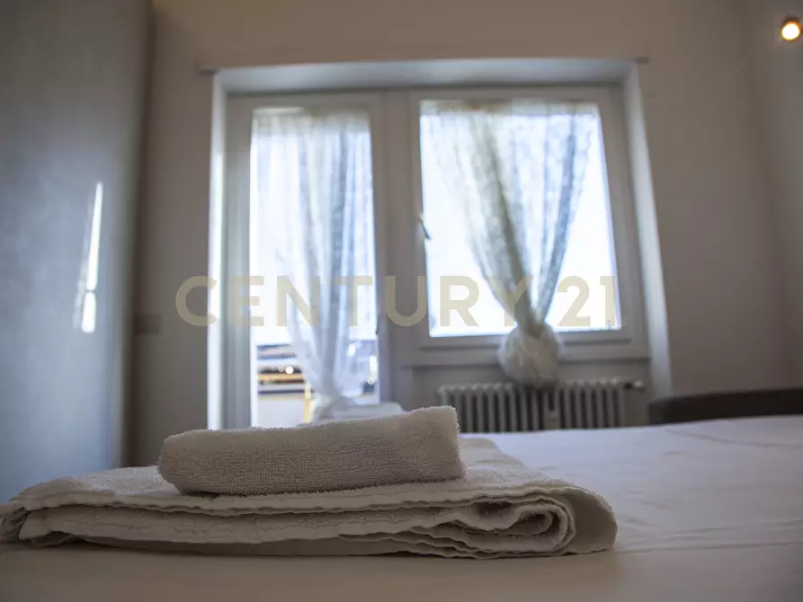 Immagine 70 di Bilocale in affitto  in Via Montecristo 10 a Roma