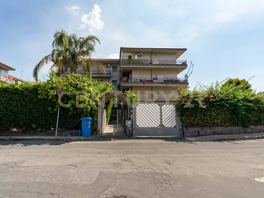 Immagine 14 di Bilocale in vendita  in Via Gesualdo Bufalino 1 a Aci Catena