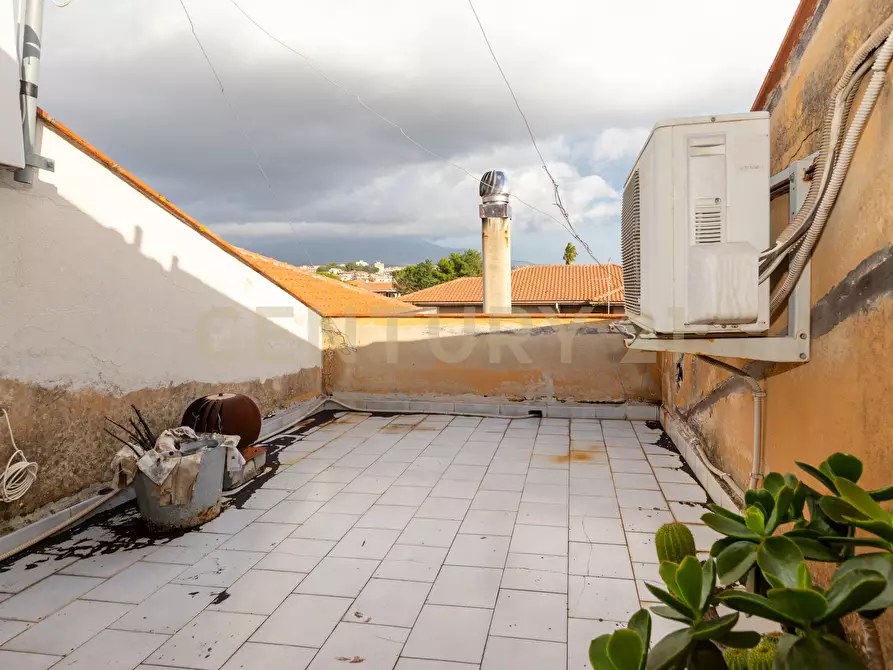 Immagine 58 di Appartamento in vendita  in Via Giovanni Guglielmino 74 a Tremestieri Etneo