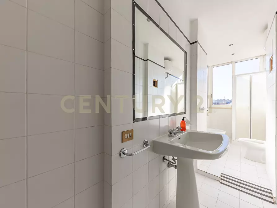 Immagine 22 di Attico in vendita  in Via Francesco Borgatti 18 a Roma