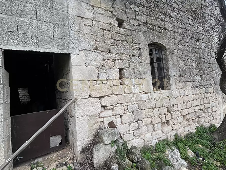 Immagine 21 di Villa in vendita  in SS115, km 323 a Ragusa