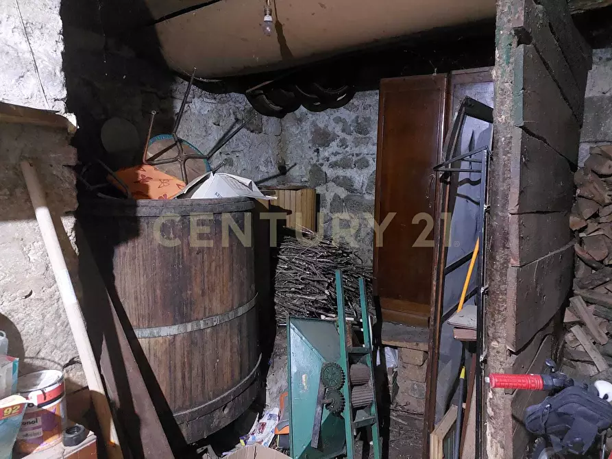 Immagine 21 di Bilocale in vendita  in Via Pinelli 9 a Abbadia San Salvatore