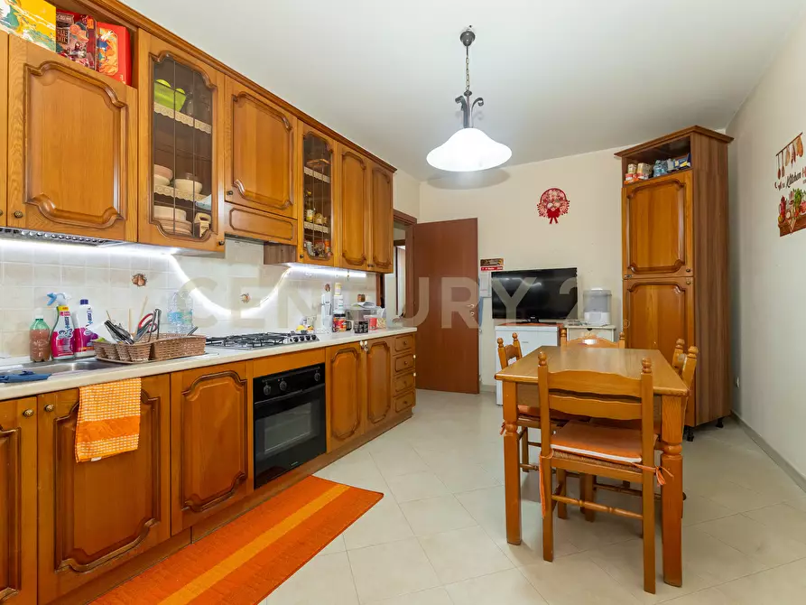 Immagine 9 di Villa in vendita  in Via Emanuela Setticarraro 59 a Belpasso