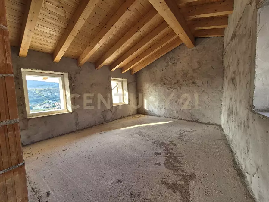 Immagine 42 di Palazzo in vendita  in Via Vigolo 1 a Negrar di Valpolicella