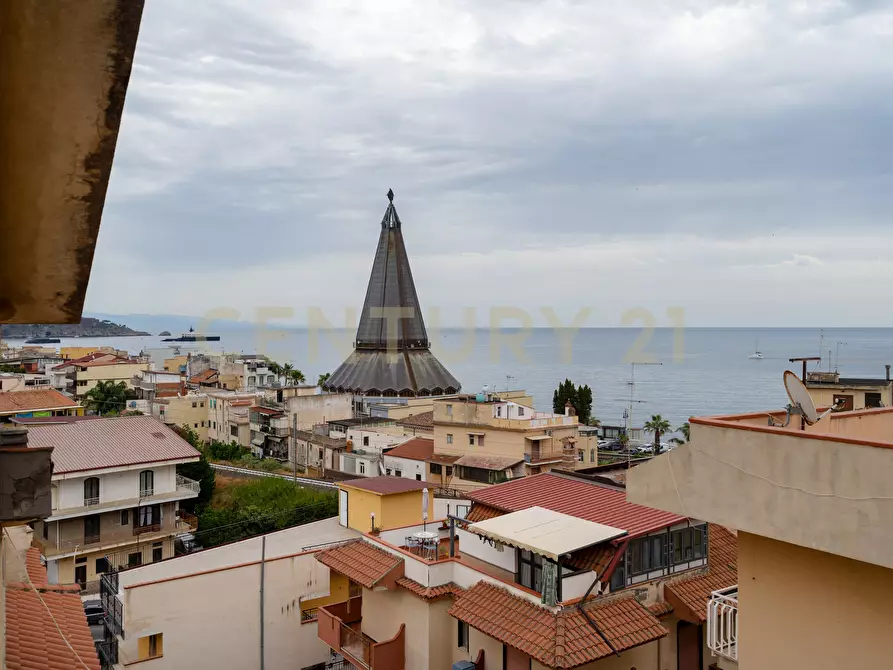 Immagine 25 di Appartamento in vendita  in Via Erice 3 a Giardini-Naxos