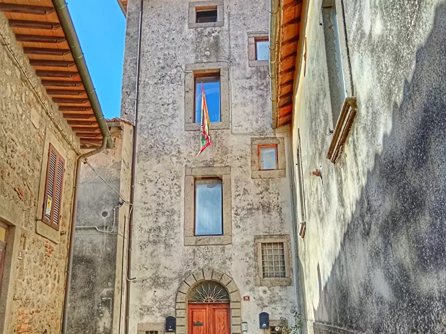 Immagine 25 di Bilocale in vendita  in Via della Penna 16 a Castel Del Piano