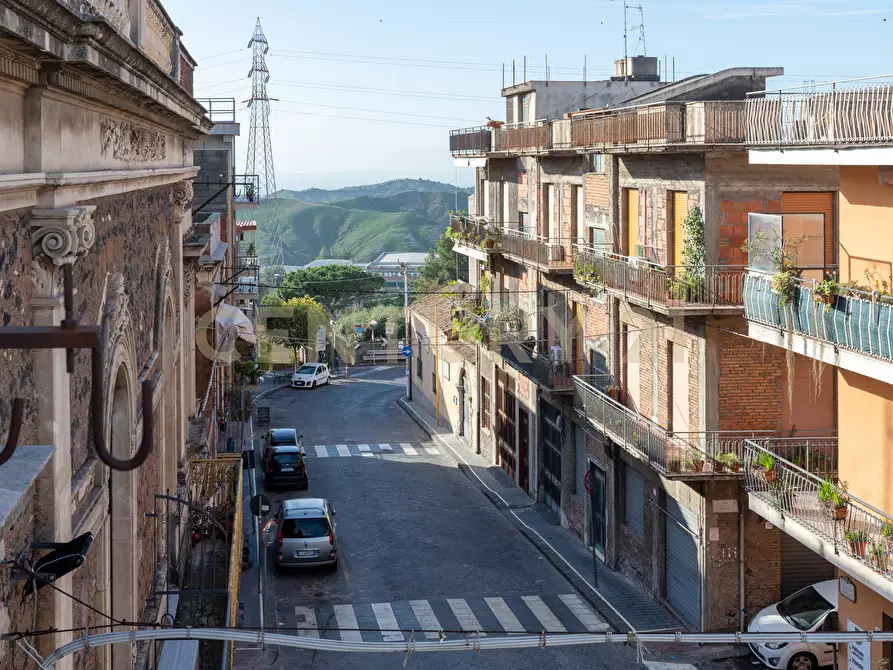 Immagine 9 di Pentalocale in vendita  in Piazza Giovanni Longo 122 a Misterbianco
