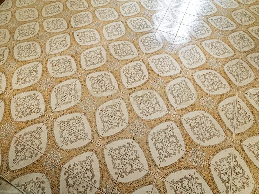 Immagine 23 di Appartamento in vendita  in VIA LUIGI STURZO 129 a Caltagirone