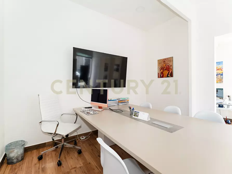 Immagine 57 di Casa indipendente in vendita  in Via Giuseppe Garibaldi 68-70-72 a Nicolosi