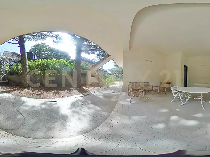 Immagine 104 di Villa in vendita  in Via Madonna del Carmelo 19 a Ragalna