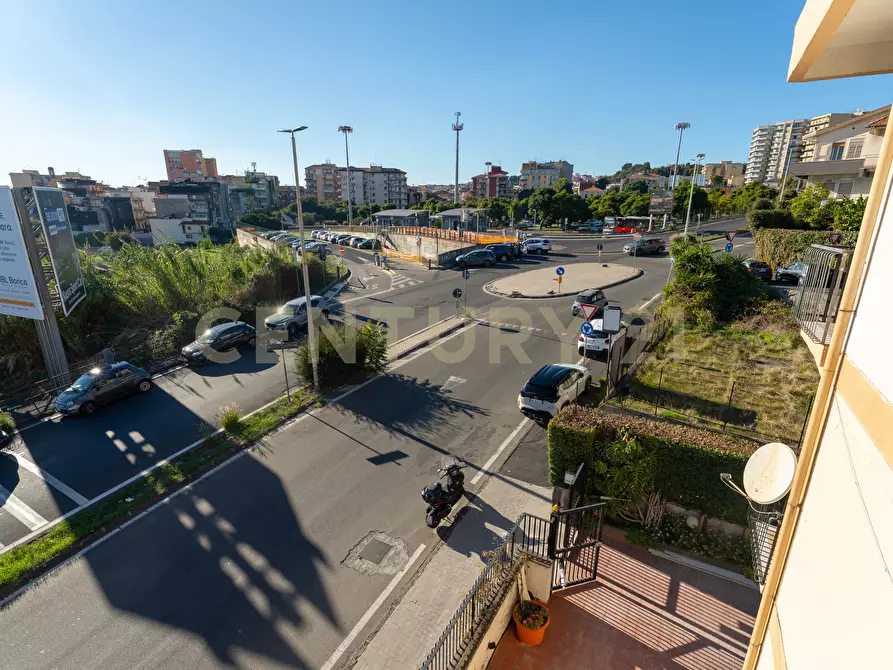 Immagine 51 di Pentalocale in vendita  in Via Lo Jacono Francesco 53 a Sant'agata Li Battiati