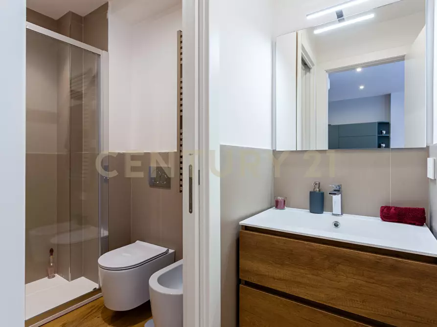 Immagine 13 di Loft/Open space in vendita  in Via dell'Olmata 30 a Roma