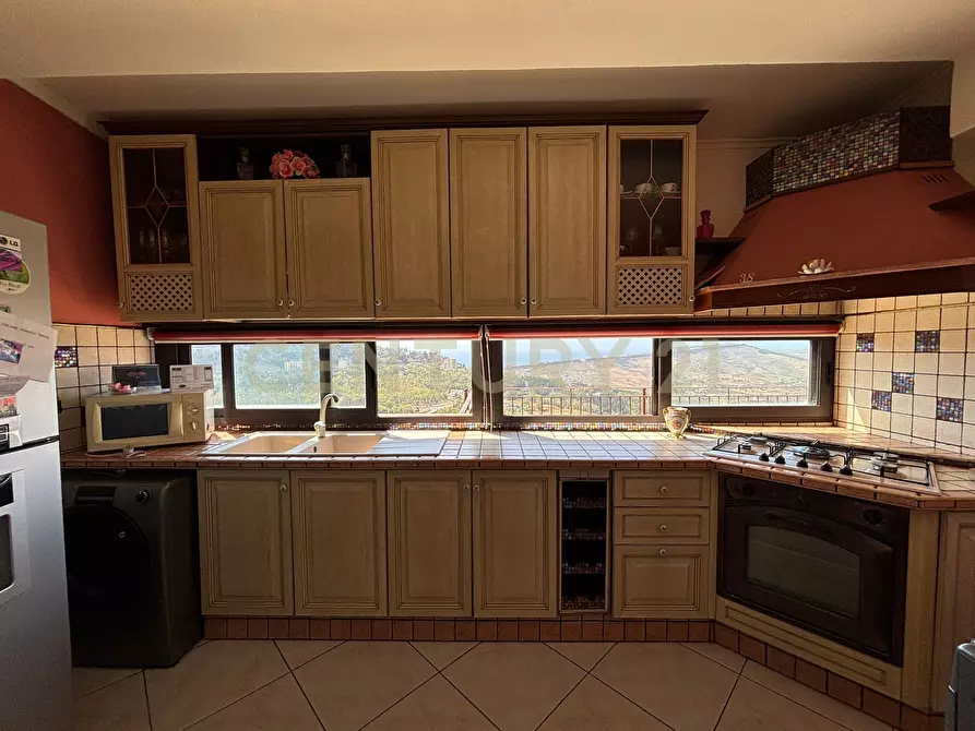 Immagine 68 di Pentalocale in vendita  in Via Giuseppe Basile 2 a Agrigento