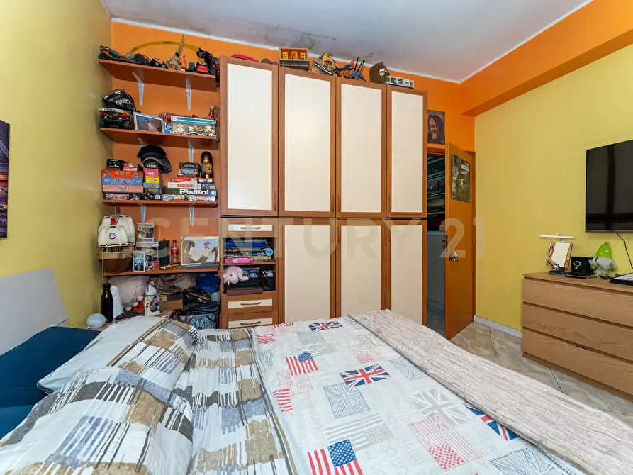 Immagine 31 di Pentalocale in vendita  in Via Antonio de Curtis 27 a Misterbianco