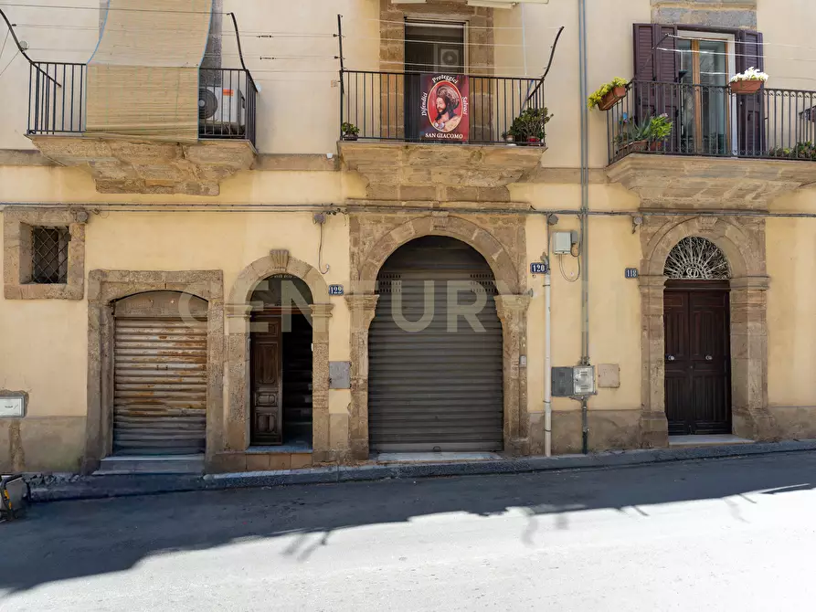 Immagine 6 di Trilocale in vendita  in Corso Vittorio Emanuele 122 a Caltagirone
