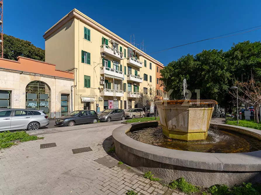 Immagine 26 di Bilocale in vendita  in VIALE MARIO RAPISARDI 158 a Catania