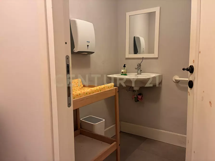Immagine 9 di Bar / Ristorante in vendita  in Via Roma 75 a Orbetello