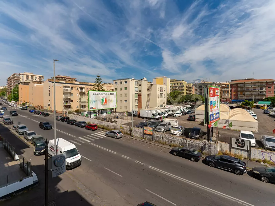Immagine 17 di Appartamento in vendita  in Viale Raffaello Sanzio 20 a Catania