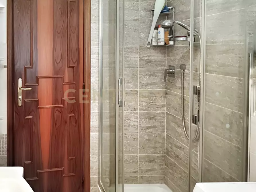 Immagine 33 di Pentalocale in vendita  in Via della Rupe 47 a Abbadia San Salvatore