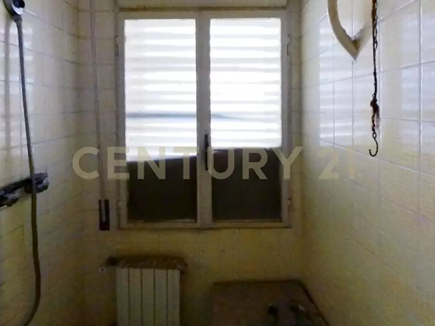 Immagine 43 di Pentalocale in vendita  in Corso Umberto I 1C a Modica