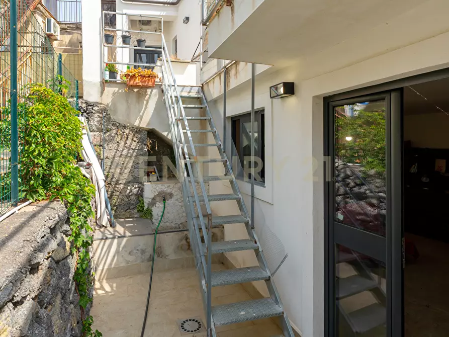 Immagine 28 di Casa indipendente in vendita  in Via Ariazzi 13 a Acireale