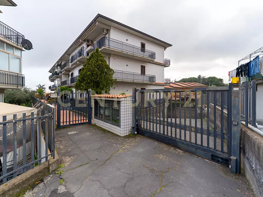 Immagine 5 di Quadrilocale in vendita  in Via Ercole Patti 91 a Pedara