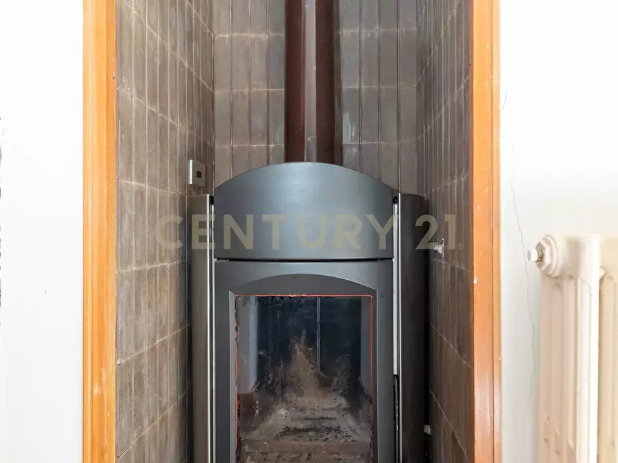 Immagine 29 di Villa in vendita  in Via della Regione 70 a Pedara