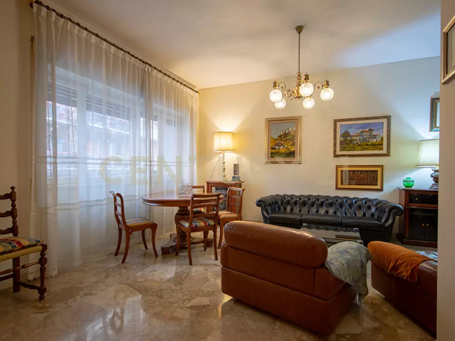 Immagine 2 di Trilocale in vendita  in Via Giovanni Caselli 11 a Roma