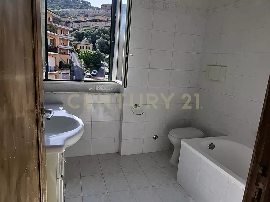 Immagine 8 di Trilocale in vendita  in Via dell’ Appetito 185 a Monte Argentario