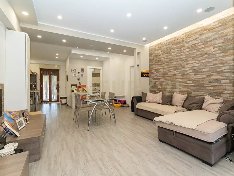 Immagine 1 di Appartamento in vendita  in Via Brigadiere Salvatore di Stefano 6 a Catania