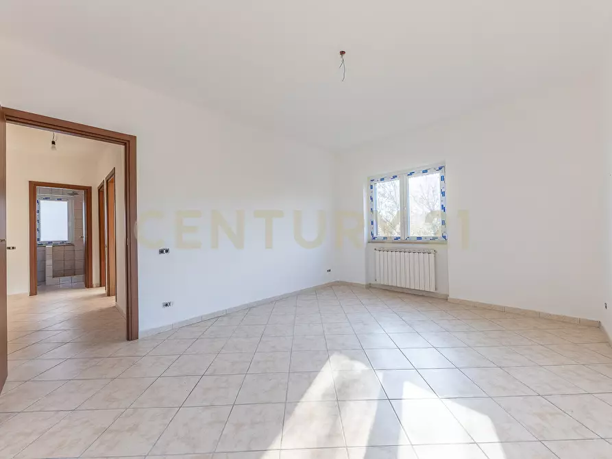 Immagine 13 di Villa in vendita  in Via Ombrone 9 a Aprilia