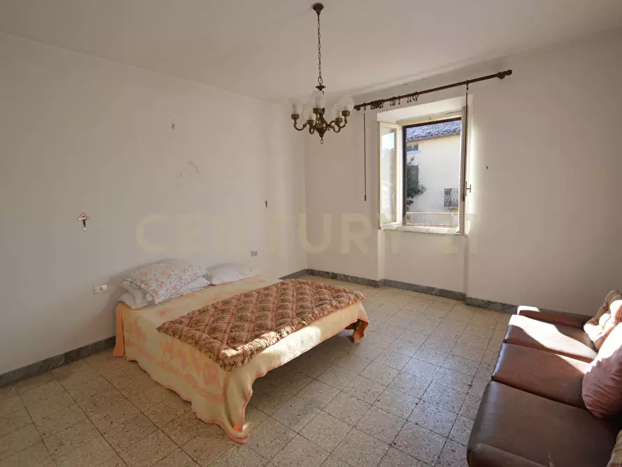 Immagine 23 di Casa indipendente in vendita  a Semproniano