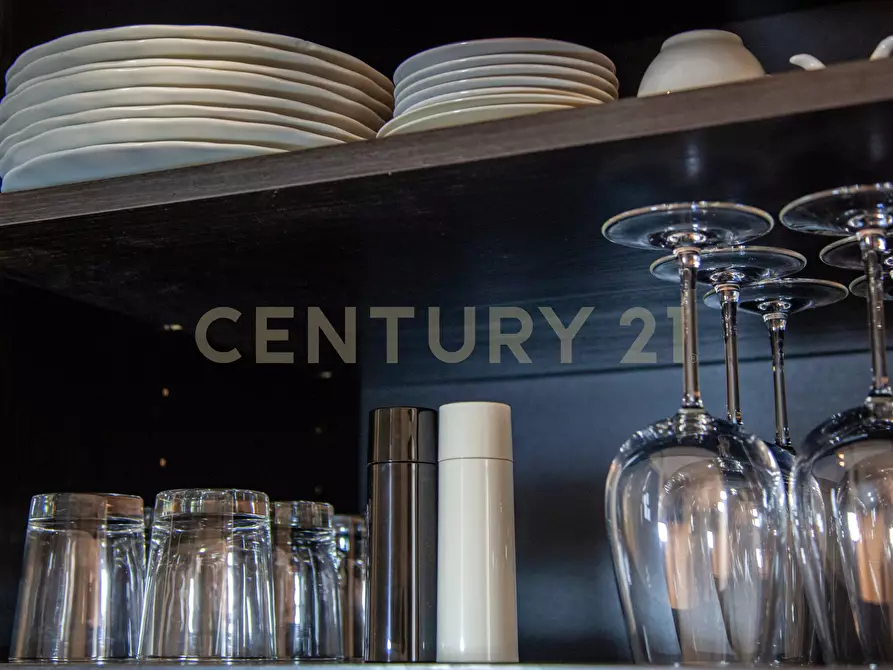 Immagine 33 di Bilocale in affitto  in Via Montecristo 10 a Roma