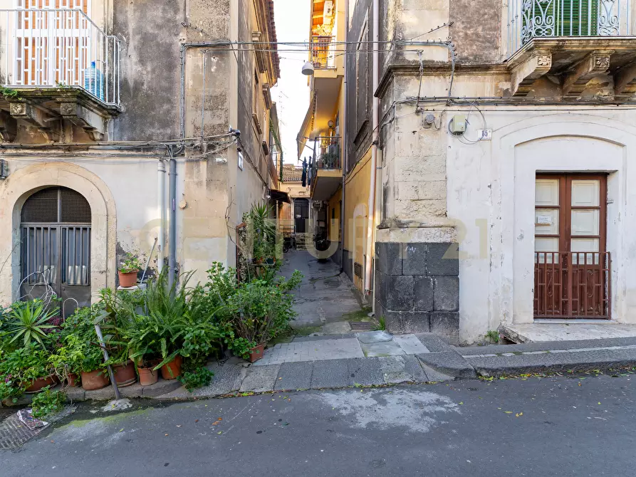 Immagine 7 di Casa indipendente in vendita  in vicolo croce 6 a Catania