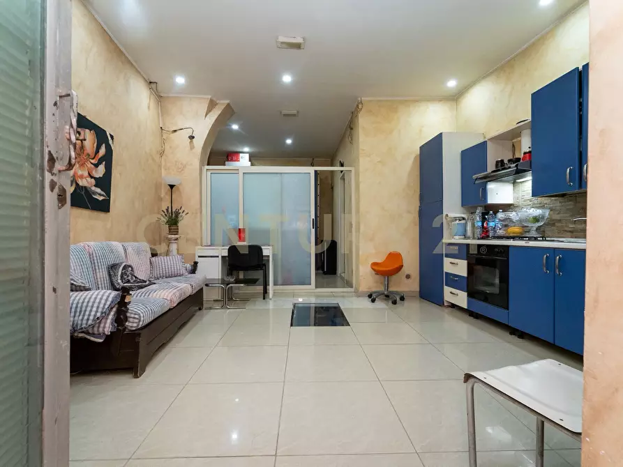 Immagine 12 di Monolocale in vendita  in Via delle Finanze 41 a Catania