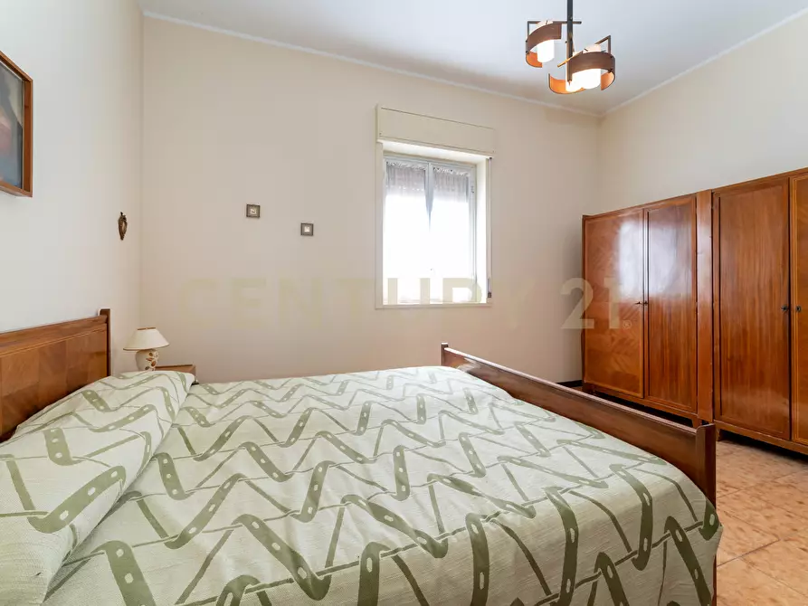 Immagine 2 di Casa bifamiliare in vendita  in Via Benedetto Croce 6 a Pedara