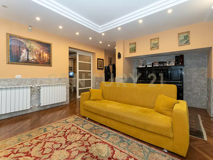 Immagine 34 di Trilocale in vendita  in Corso Indipendenza 230 a Catania