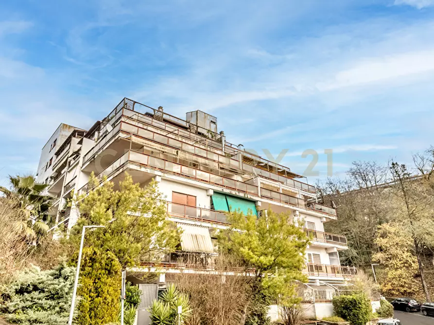 Immagine 28 di Bilocale in affitto  in Via Tomba di Nerone 14 a Roma