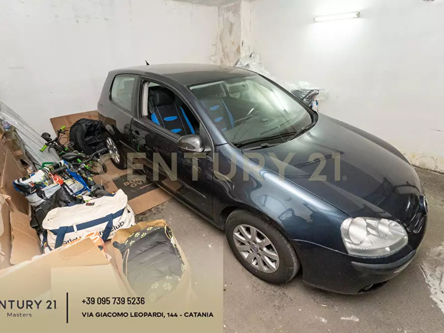 Immagine 21 di Garage in vendita  in Via Generale Umberto Nobile 9 a San Gregorio Di Catania
