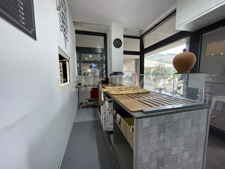 Immagine 3 di Pizzeria / Pub in vendita  in Piazza Primo WongherPIAZZA PRIMO WONGHER a Monte Argentario