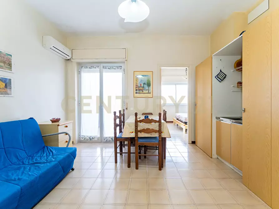 Immagine 24 di Bilocale in vendita  in Via Porticato 17 a Giardini-Naxos