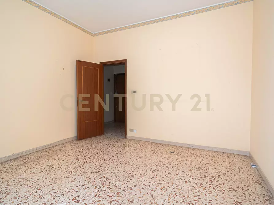 Immagine 17 di Quadrilocale in vendita  in Via Carrubella 8 a Gravina Di Catania