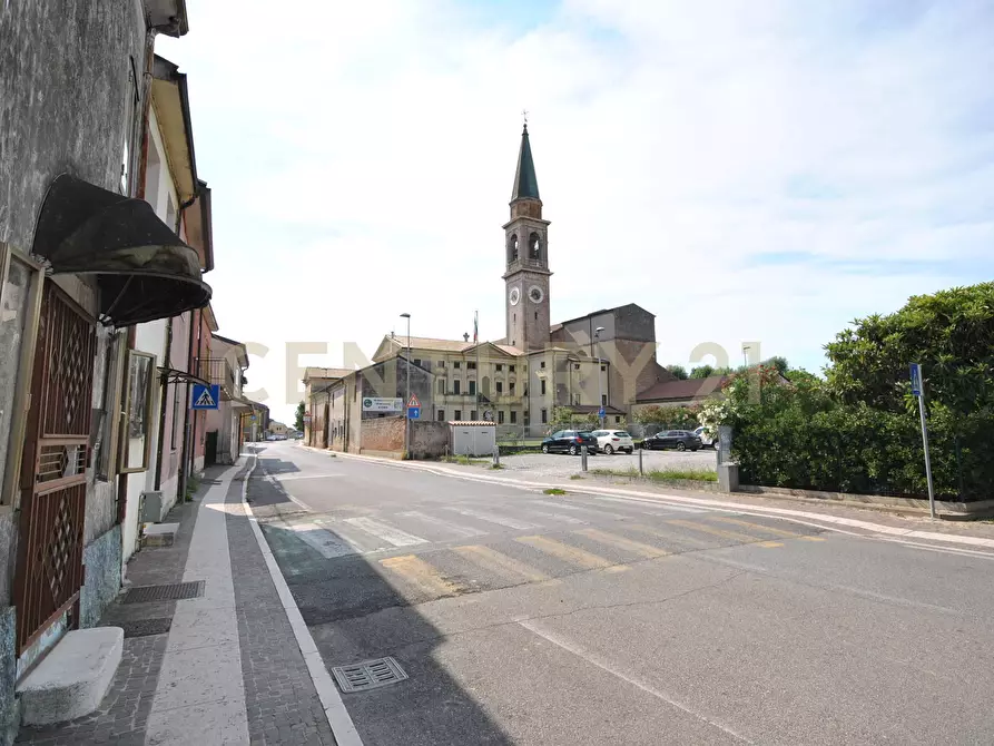 Immagine 1 di Palazzo in vendita  in Via Chiesa 60 a Albaredo D'adige