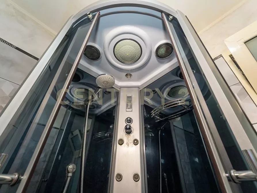 Immagine 16 di Trilocale in vendita  in Via del Piccone 7 a Catania