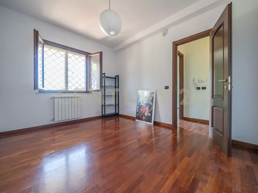 Immagine 5 di Villa in vendita  in Via dei Lecci 31 a Rocca Di Papa